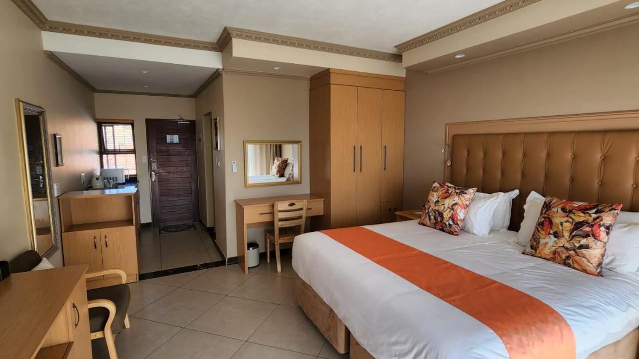 Lilypark Lodge Rustenburg Zewnętrze zdjęcie